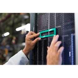 HPE DL360 Gen10 2SFF NVMe Backplane Kit (Universal Media Bay Kit)